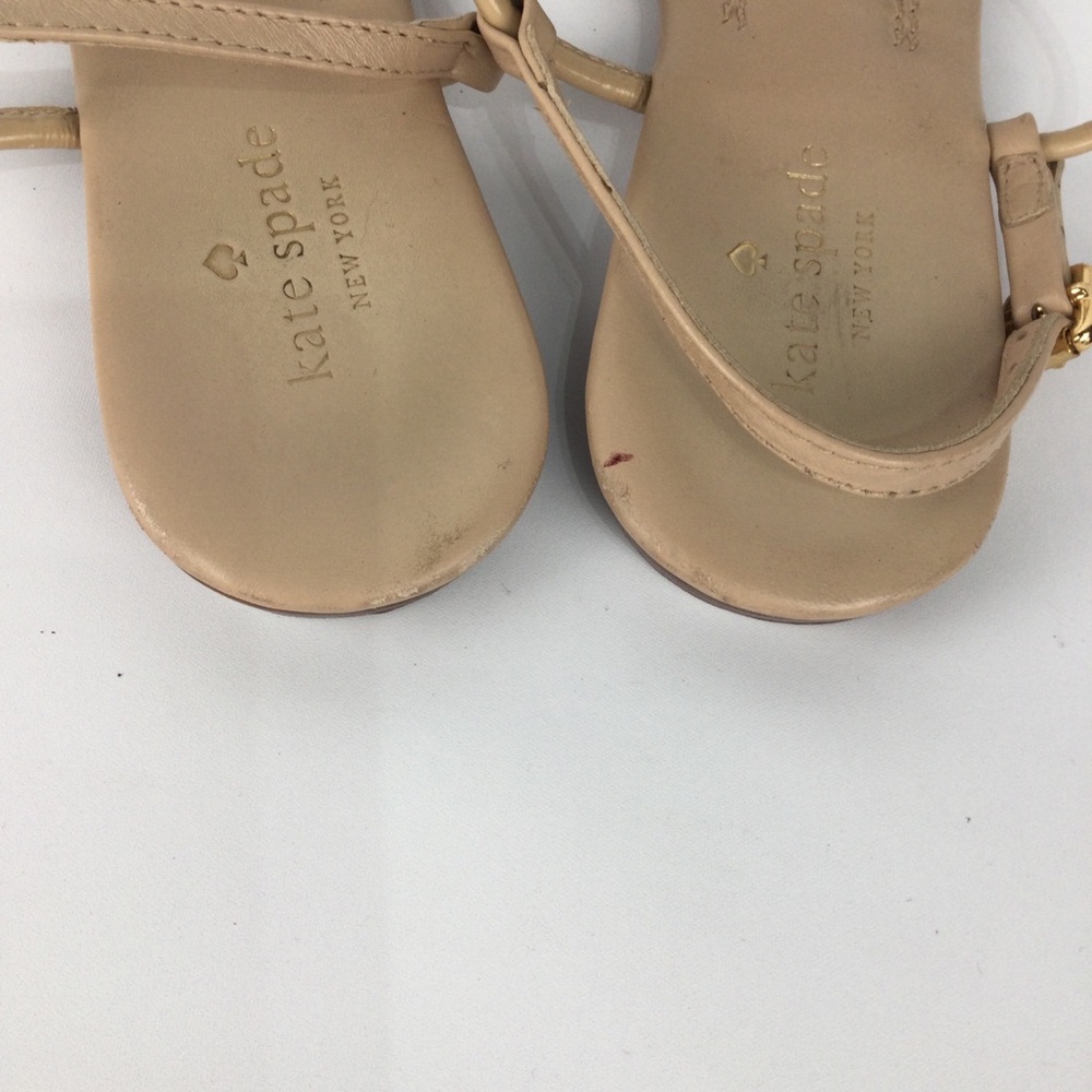 Kate Spade Tracie Tan Sandals Thongs with Gold Bows womens size 7.5 - Picture 6 of 6